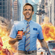 Imagen para el artículo titulado Free Guy es la nueva película de Ryan Reynolds en la que está atrapado en un videojuego absurdo, aquí está su tráiler